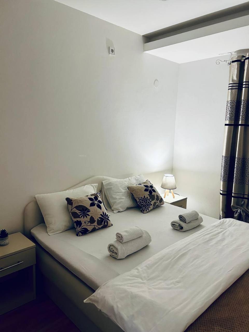 Apartmani Stari Grad Sutomore Kültér fotó